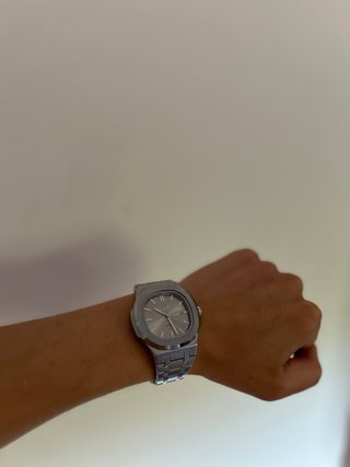 Reloj Lucky Tours