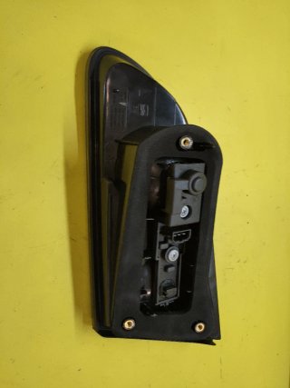 PILOTO TRASERO IZQUIERDO PORTON SEAT IBIZA 6L1