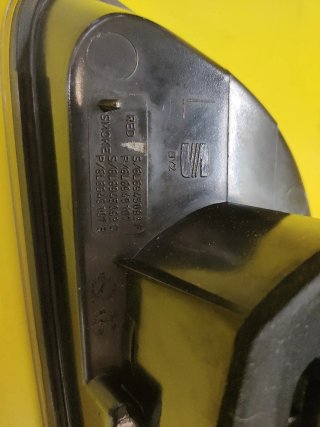 PILOTO TRASERO IZQUIERDO PORTON SEAT IBIZA 6L1