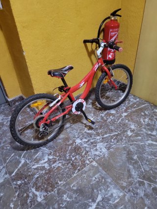 Bicicleta niño 20 Roja