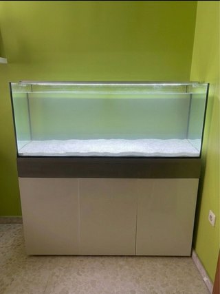Acuario 300L marca beta, con armario