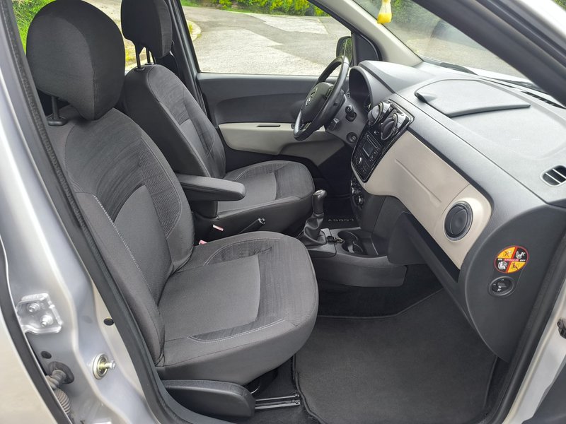Dacia Lodgy 1.2 TCE Laureate 7pl. 2016, foto 13