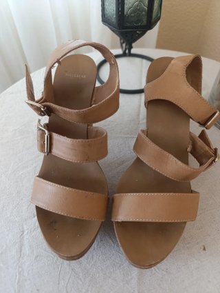 Sandalias Pull&Bear Beige/Marrón Talla 38
