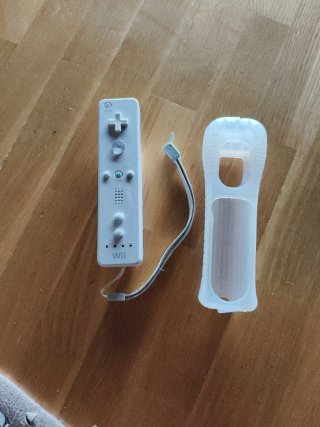 Mando Wii con funda protectora