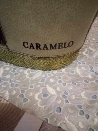 Bolso Caramelo nuevo a estrenar Verde