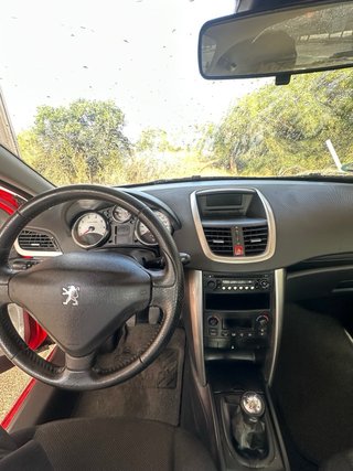 Peugeot 207 1.6VTi
