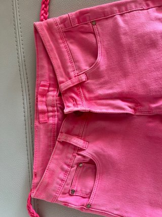 Pantalones pitillo fucsia T36
