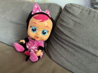 Peluche Cry Babies Llorón