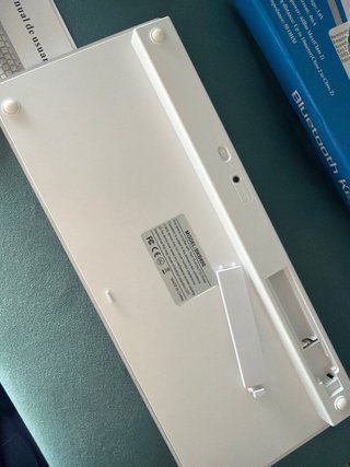 Teclado Bluetooth Inalámbrico Plata