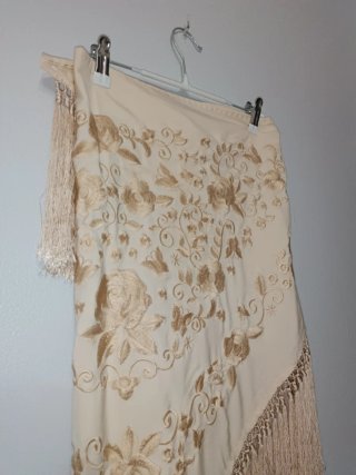 Mantón Flamenco beige