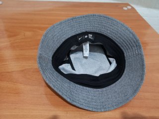 Gorro Nike Talla S/M Gris