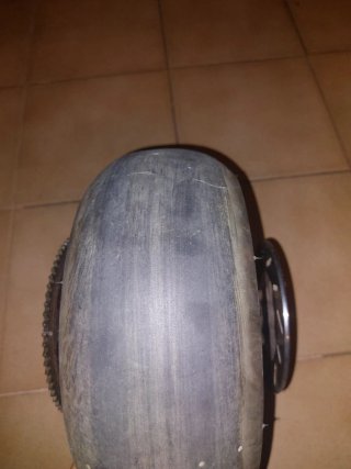 Rueda minimoto con piñón