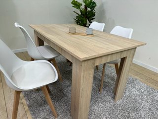 Mesa de comedor madera con 4 sillas
