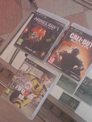 Lote Juegos PS3: Minecraft, FIFA 17, Call of Duty