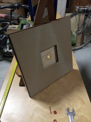 Orologio da tavolo artistico in legno