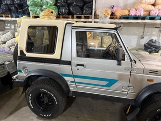 Suzuki Samurai