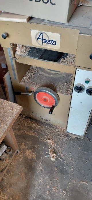 Taller carpintería