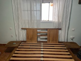 Cama japonesa de madera