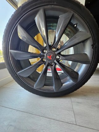 Llantas Tesla 21 Turbine Carbon Originales