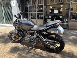 Yamaha MT-07 Negra