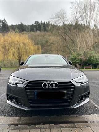 Audi A4 Avant Blackline