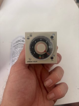 Temporizador OMRON H3CR-F8 Doble (Nuevo)