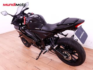 YAMAHA YZF R 125
