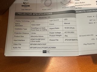 Proyector K8 Full HD con pantalla