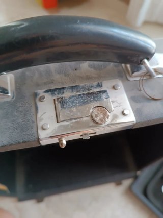 Máquina de escribir Olivetti Studio 46 años 50