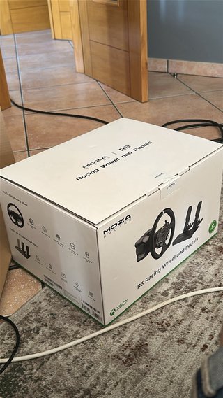 Moza R3 Volante y Pedales Nuevo