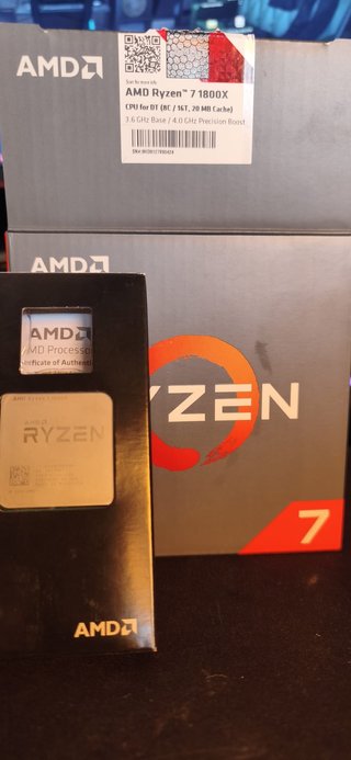AMD Ryzen 7 1800X CPU + Disipador