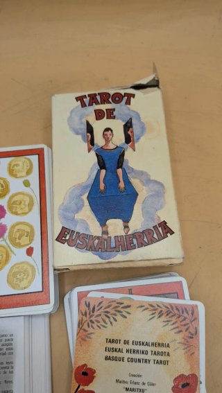 Tarot Euskalherria Heraclio Fournier Completo