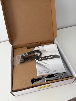 Placa base Gigabyte B650 AORUS Elite AM5