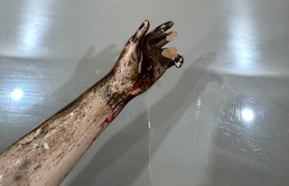 Cristo de madera antiguo