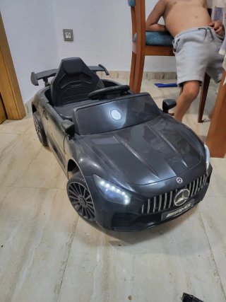 Coche Mercedes a batería para niño