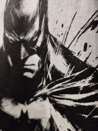 Camiseta blanca Batman.