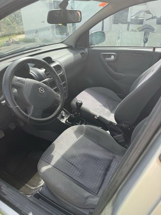 Corsa 1.7 DTI SRI 2002