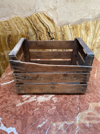 Cajas de fruta antiguas de Biar (2 unidades)