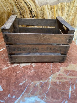 Cajas de fruta antiguas de Biar (2 unidades)