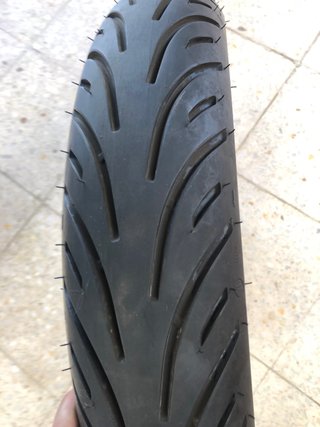 Neumático Michelin 120/90-18