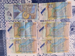 Lote Numismática:+60 Monedas del Mundo y billetes
