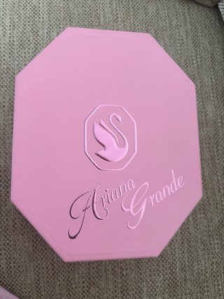 Collar Swarovski Ariana Grande Rosa