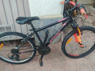 Bicicleta BTWIN Rockrider 500