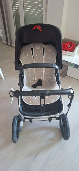 Cochecito Bugaboo fox 2 con capazo incluido .