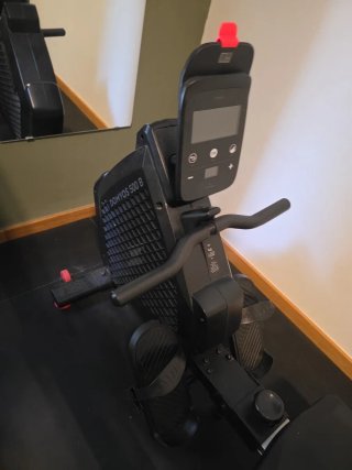 Máquina de remo fitness