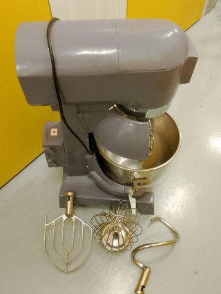 Batidora Amasadora Profesional 10L