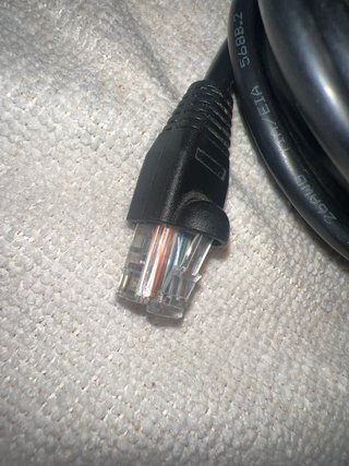 Cable de red Ethernet negro