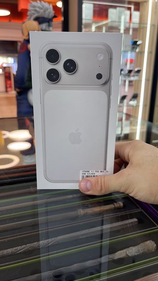 IPHONE 17 PRO MAX 256GB PLATA PRECINTADO