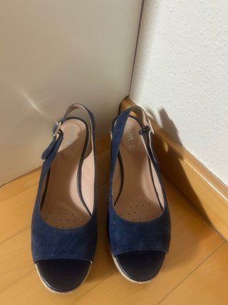 Sandalias Geox cuña azul