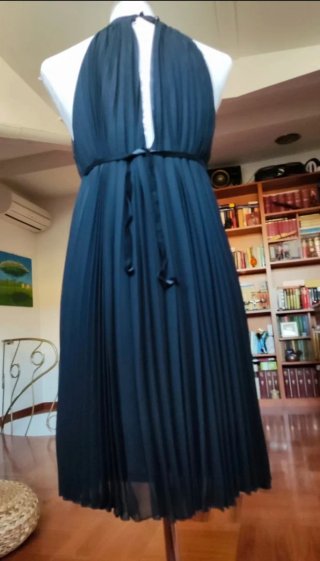 Abito donna nero con cinturino di strass